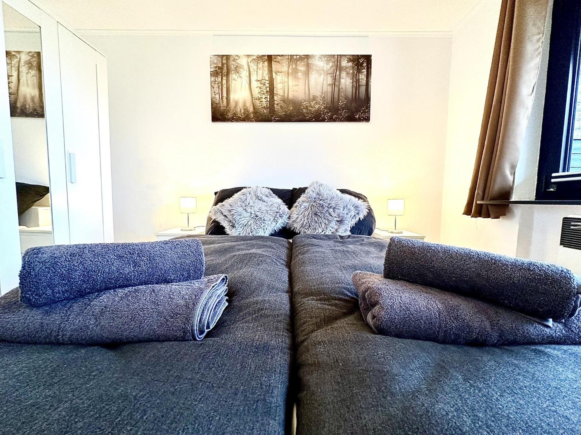 Gemuetliches Alpenblick Berg-Bungalow + Grosser Garten + Netflix! Schofweg Ngoại thất bức ảnh