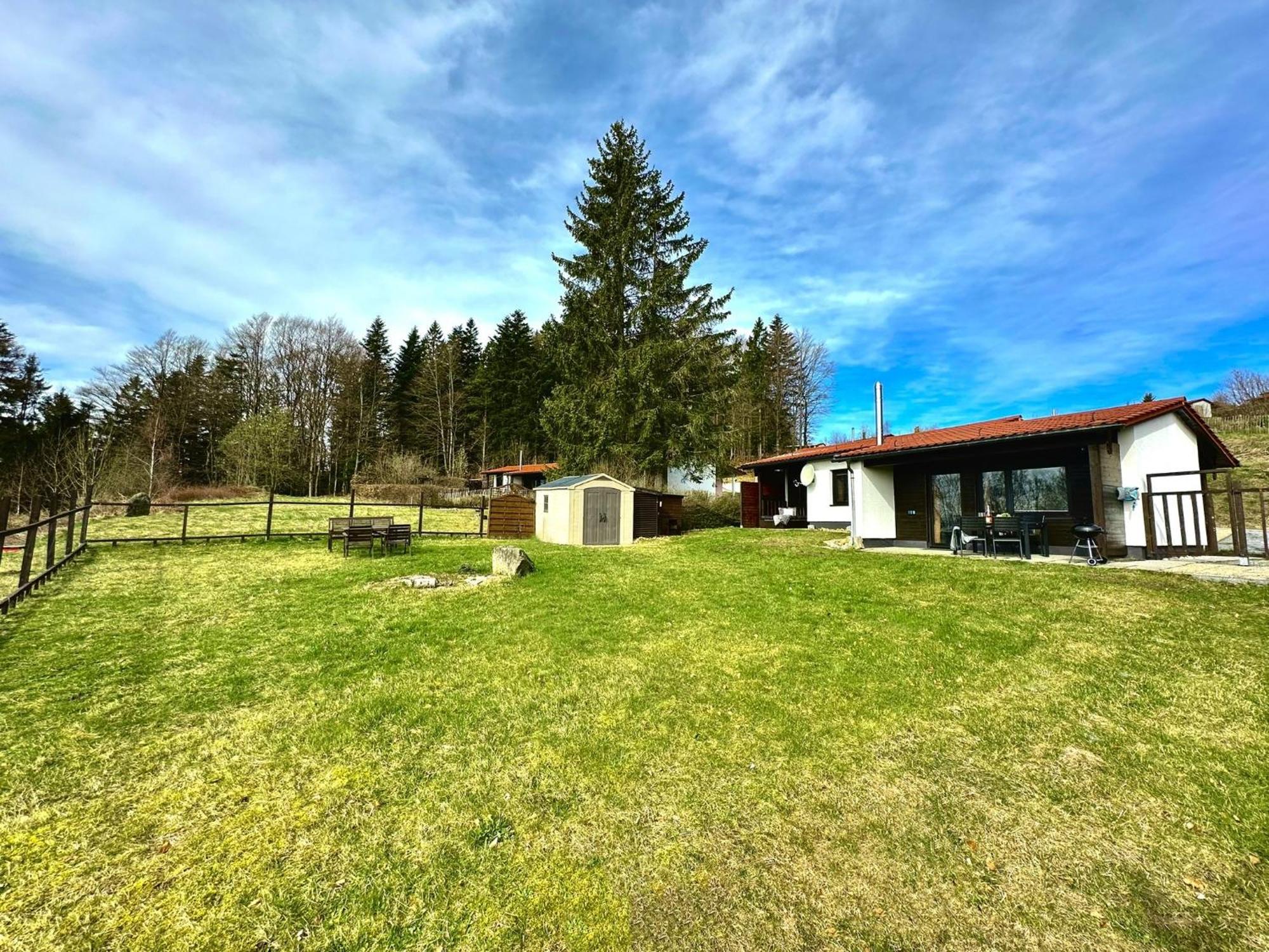 Gemuetliches Alpenblick Berg-Bungalow + Grosser Garten + Netflix! Schofweg Ngoại thất bức ảnh